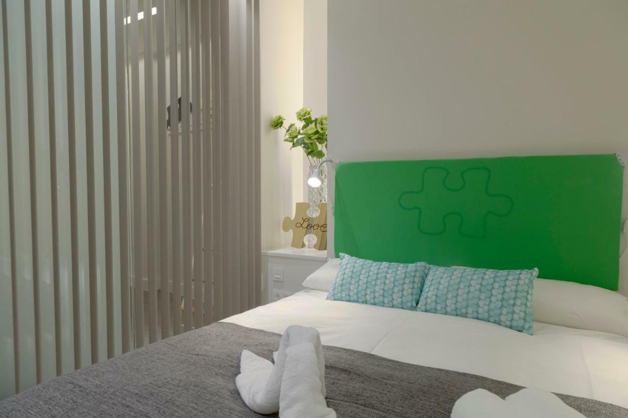 Suncity Teatro Premier Apartment Malaga Exterior photo